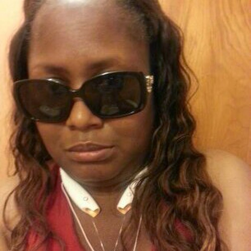 Meet your Posher, Rhonda